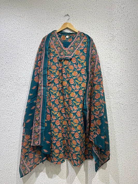 Peacock Green & Rani Pink Florals