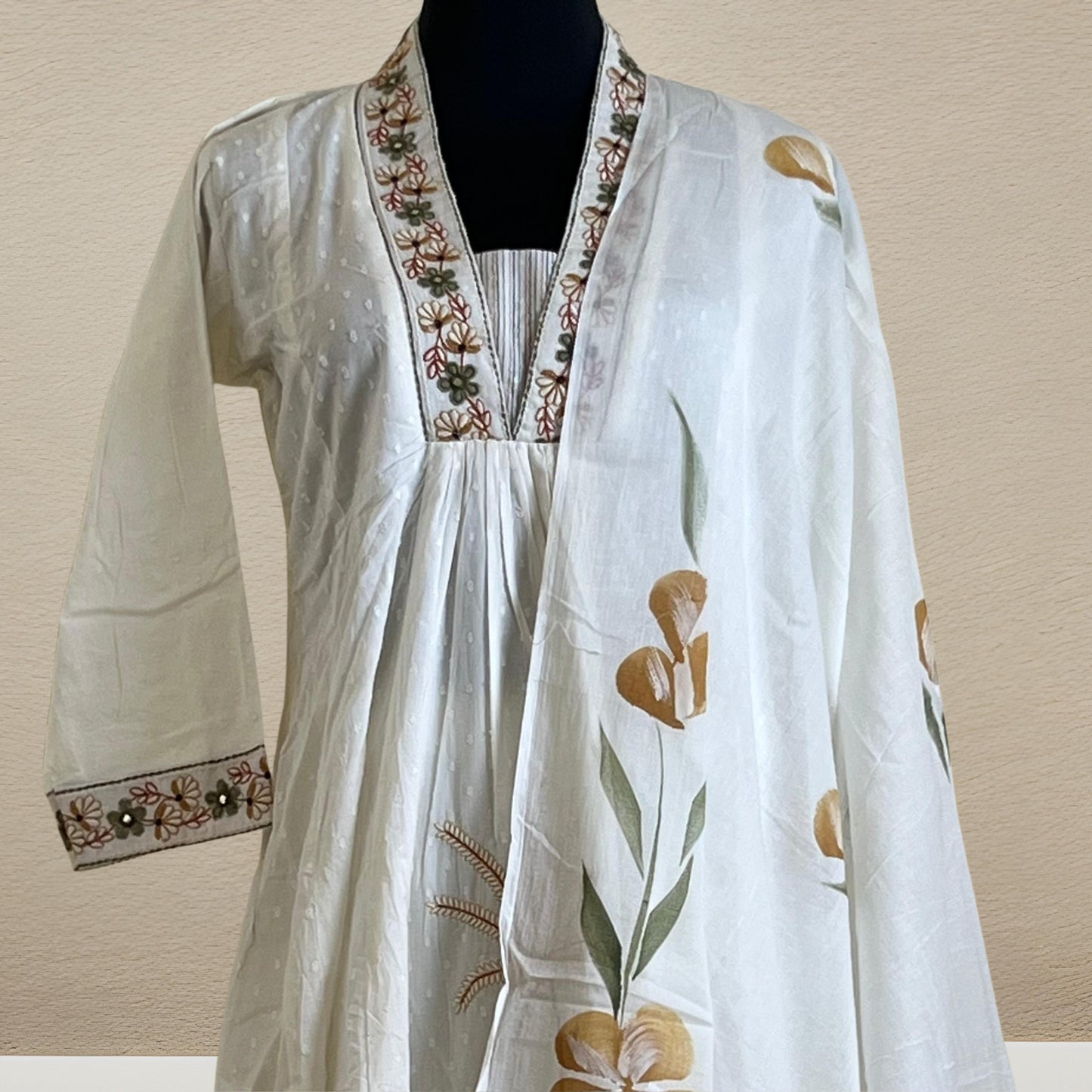 Nazaara White Blossom